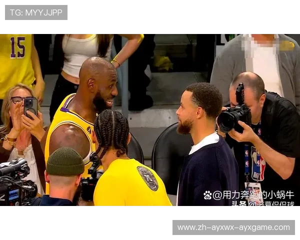 湖人客场击败勇士解析詹姆斯对阵格林的高效进攻策略